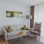 Kunzmann's | 4*