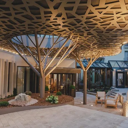 Kunzmann's | Hotel 4*