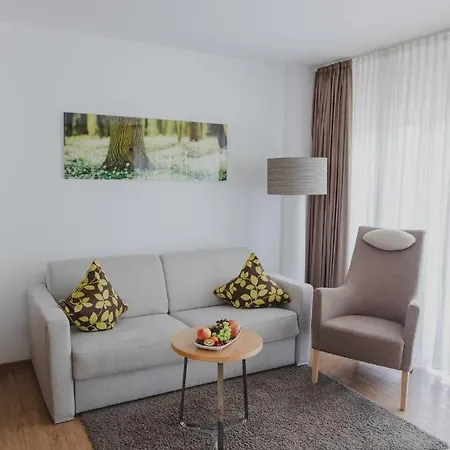 Kunzmann's | 4*