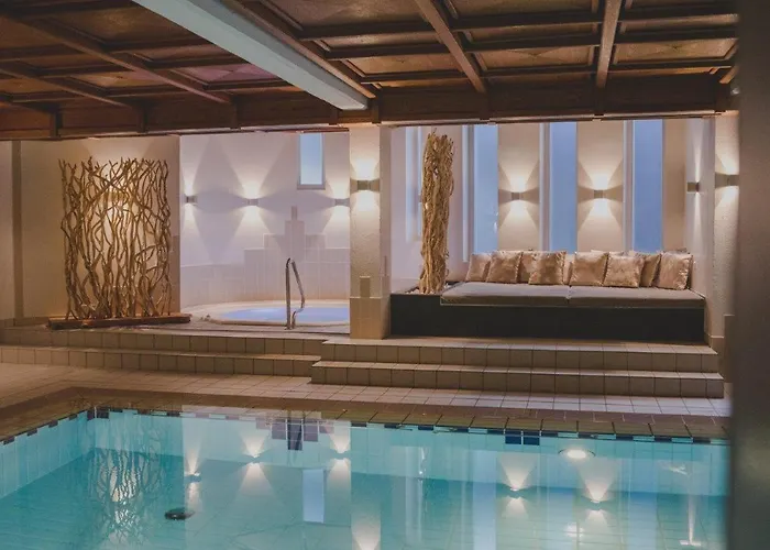 Otel Kunzmann's | 4*